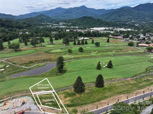 124 Farmer Branch Ln #9, Waynesville, NC 28786