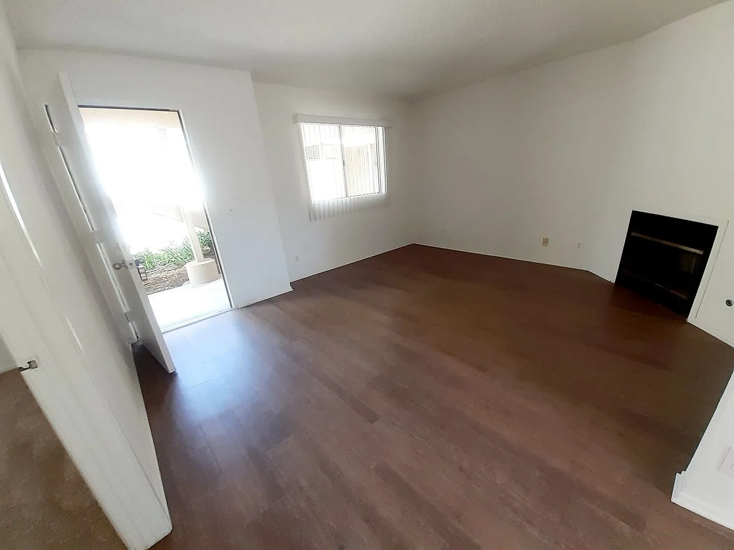Foothill Blvd. Apartments — Photo 3