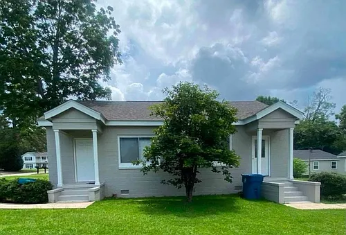 330 Belleview Ave #B Photo 1
