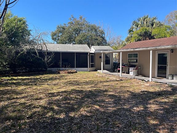 5th image of 4002 S Shamrock Rd