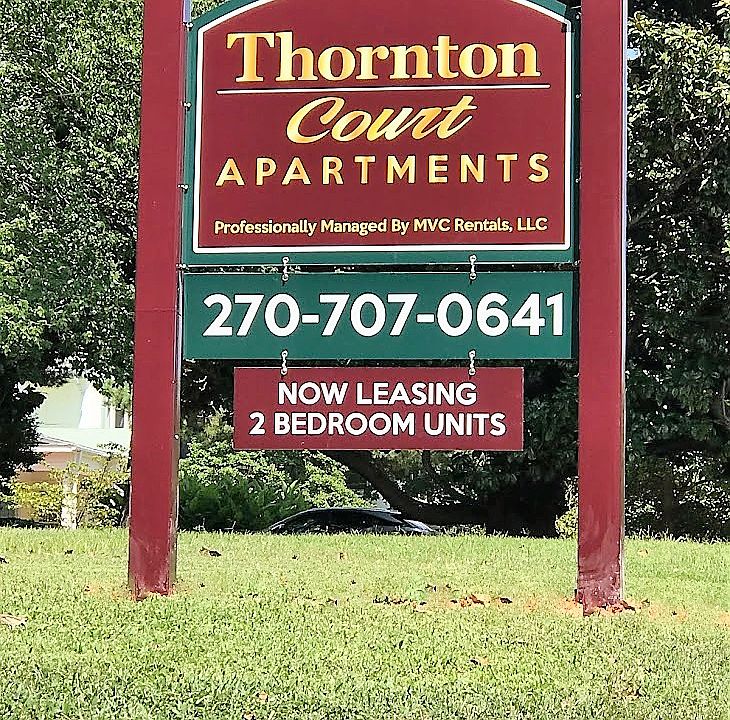 Thornton Court Apartments Street Sign