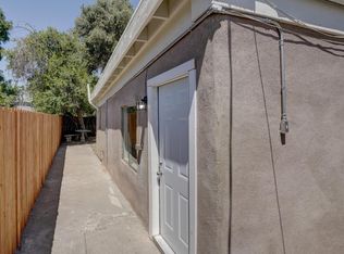 8306 Cottonwood Ave APT B, Fontana, CA 92335