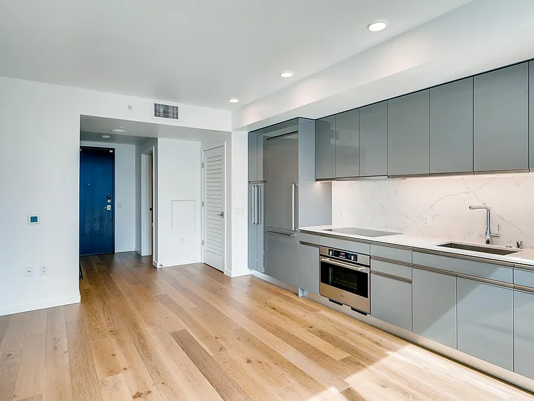 1808 Minor Ave #2304 — Photo 4