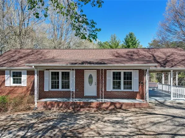 1293 Newnam Rd, Pelham, NC 27311