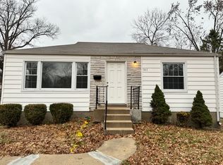 7917 Underhill Dr, Saint Louis, MO 63133