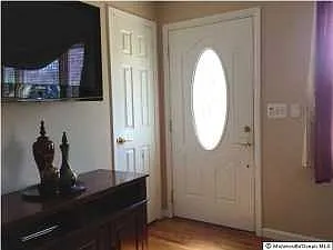 311 Virginia Dr photo 1