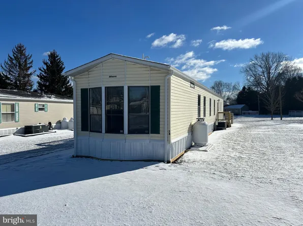 74 Wagon Way, Honey Brook, PA 19344