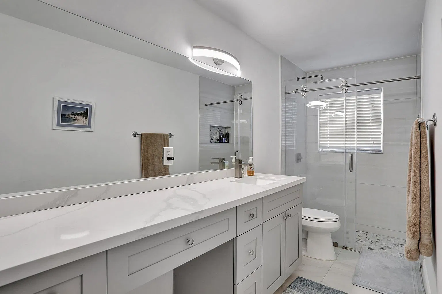 3 bed, 1760 sqft, $3,900 — Photo 4