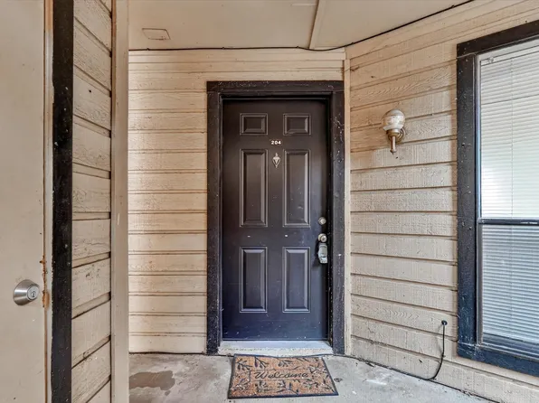 3022 Forest Ln APT 204, Dallas, TX 75234