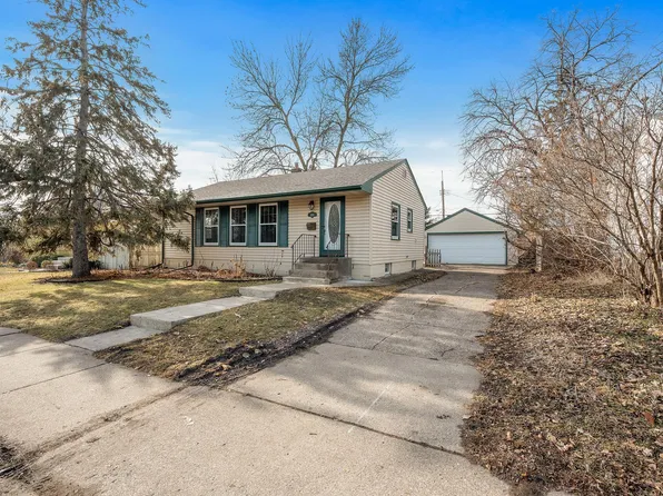 1215 Saint Paul Ave, Saint Paul, MN 55116