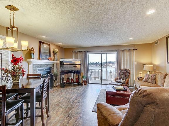 3rd image of 120 Catalina Cir