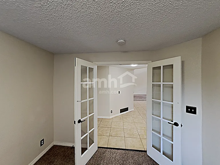950 Quarterhorse Trl — Photo 18