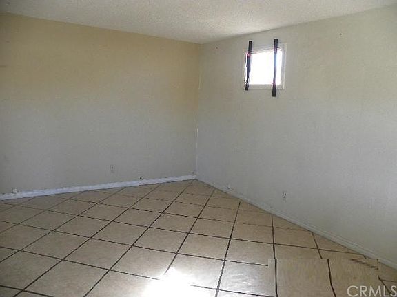 5th image of 526 Lochmere Ave