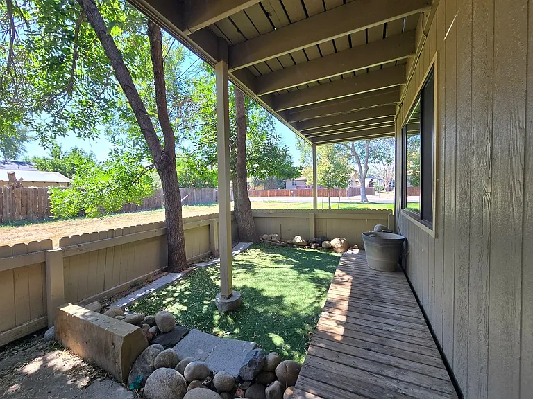 1150 Bacchus Dr #B — Photo 15