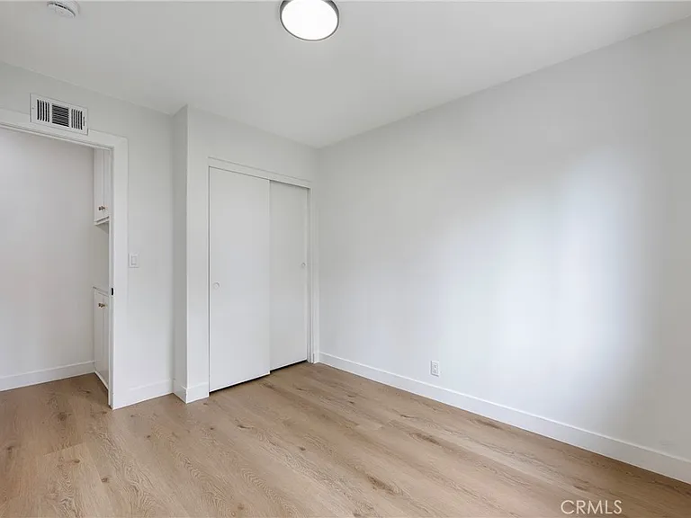 5402 Jefferson St — Photo 58