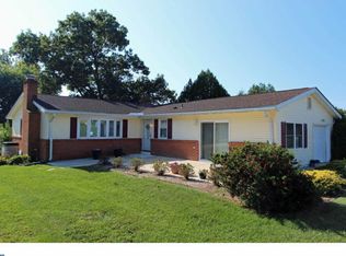 2208 Gheen Rd, Wilmington, DE 19808