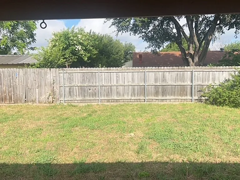 5809 Lance Ct — Photo 40