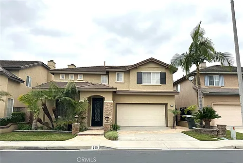 755 S Lassen Ct Photo 1