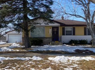 6701 N 84th St, Milwaukee, WI 53224