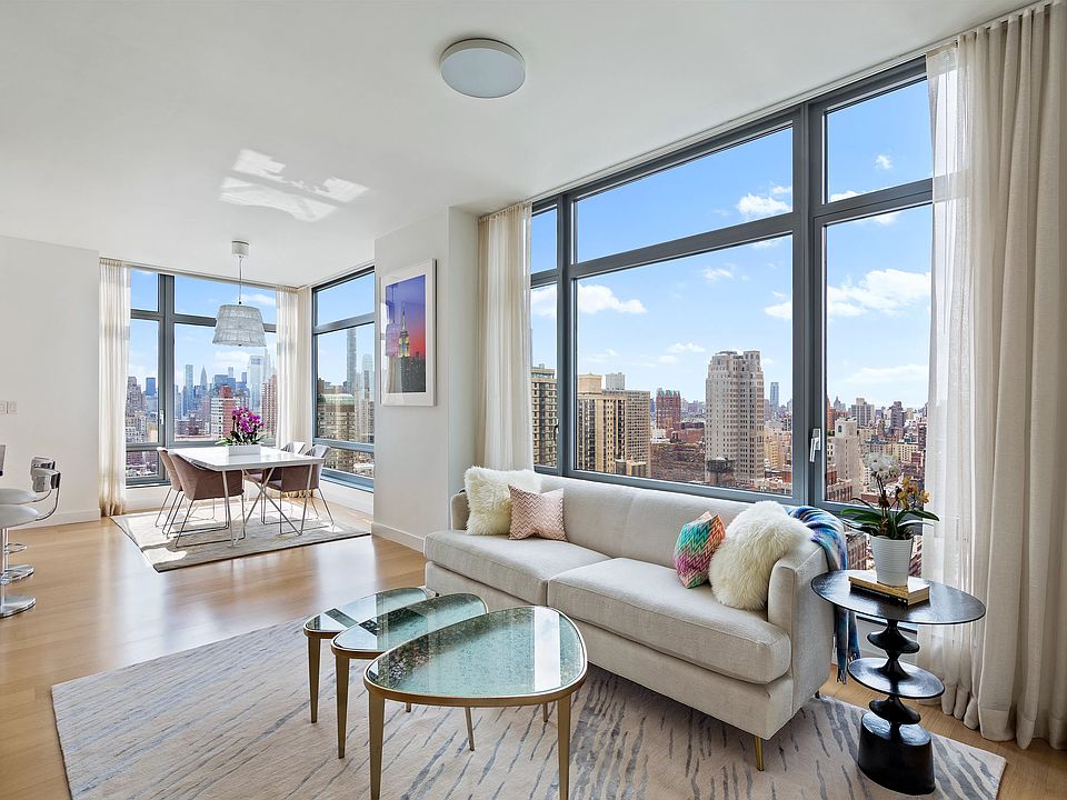 1st image of 450 E 83rd St APT 26D