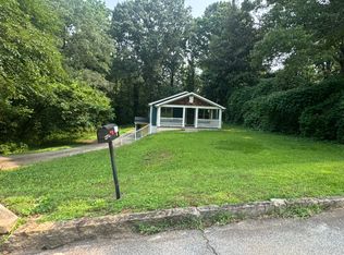 2726 White Oak Dr, Decatur, GA 30032