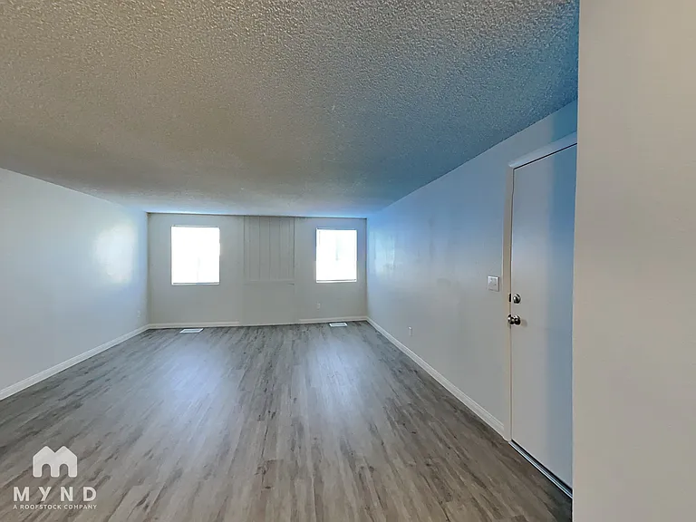 545 Truffles St — Photo 9
