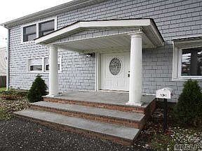3rd image of 83 Lakewood Ave