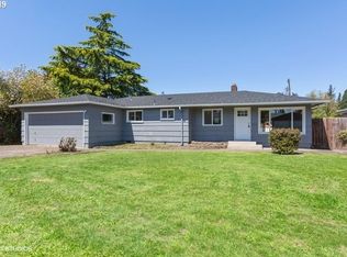 390 V St, Springfield, OR 97477