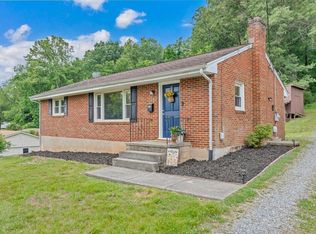 724 Vine St, Bedford, VA 24523
