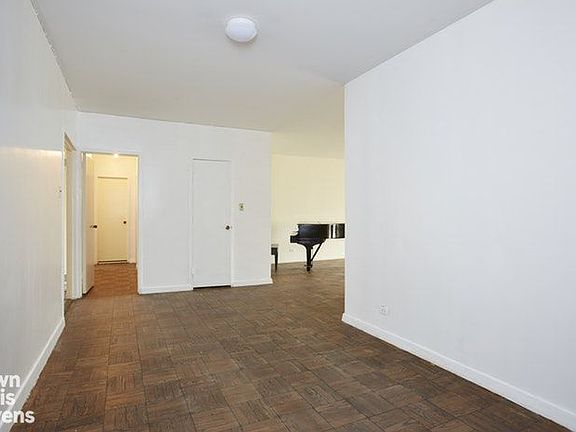 2nd image of 931 Lexington Ave #12K