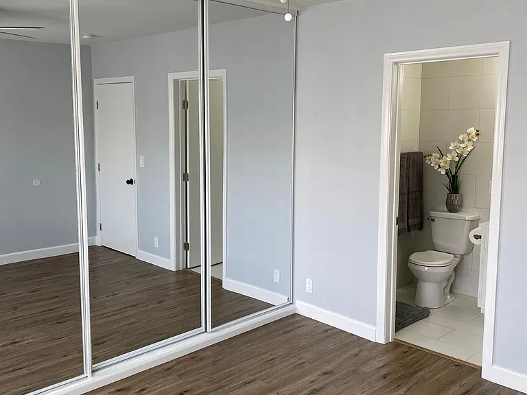 4303 W Adams Blvd #1 — Photo 17
