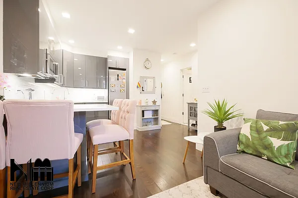 Rented by NMRE | media 15