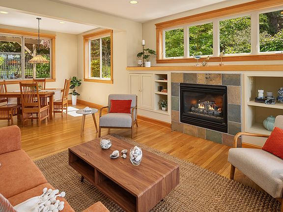 3rd image of 340 Bromley Pl NW