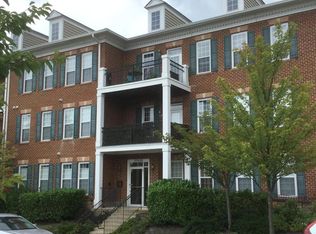 23620 Overlook Park Dr UNIT 303, Clarksburg, MD