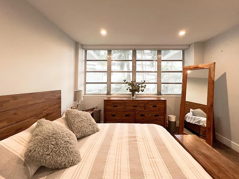 1408 Brickell Bay Dr #212 — Photo 13