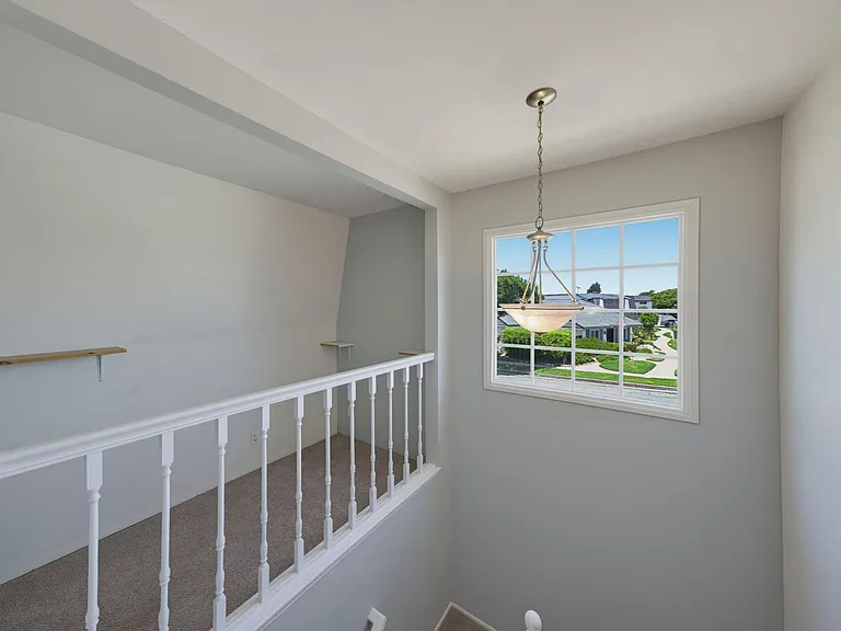 20361 Fee Ln — Photo 16