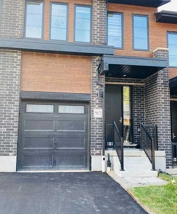 1st image of 915 Robert Ferrie Dr