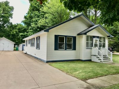 323 N Kalamazoo St, White Pigeon, MI, 49099