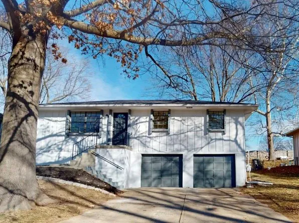 3609 S Scott Ave, Independence, MO 64052