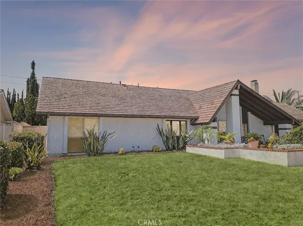 17862 Portsmouth Cir, Villa Park, CA 92861