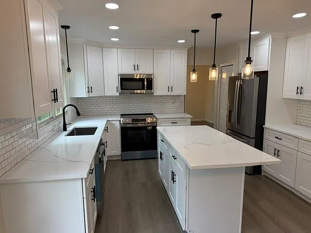 650 Deerfield Ct — Photo 7