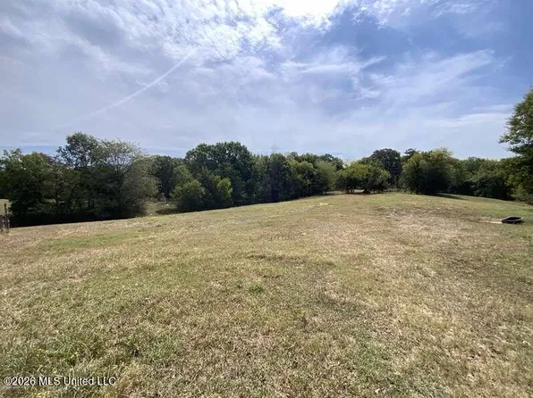 Hunters Chapel Rd, Senatobia, MS 38668