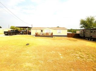 262 Overland Trl, Azle, TX 76020