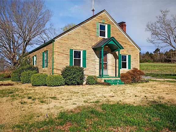3rd image of 4520 Ebert Rd
