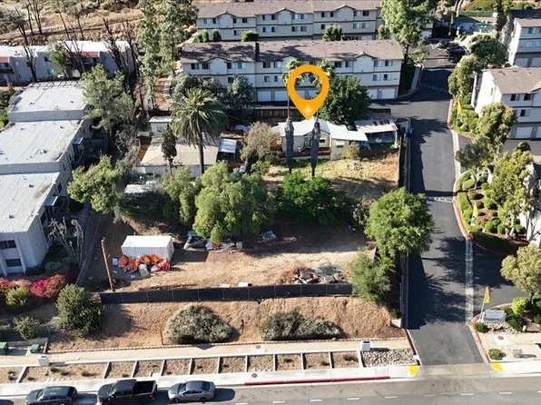 12830 Mapleview St, Lakeside, CA 92040