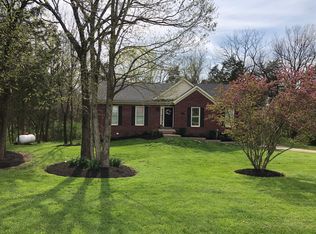 3102 Pioneer Pl, Crestwood, KY 40014