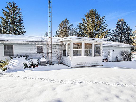 4th image of 601 Sunnyside Dr