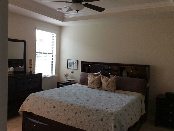 master bedroom,tray ceiling