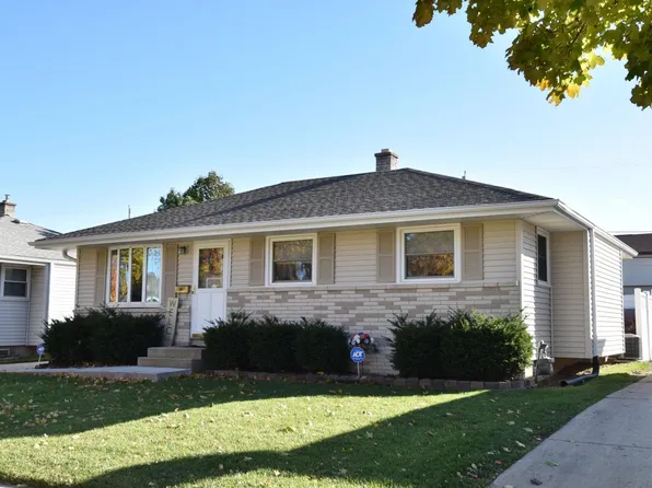 1521 West Vogel AVENUE, Milwaukee, WI 53221