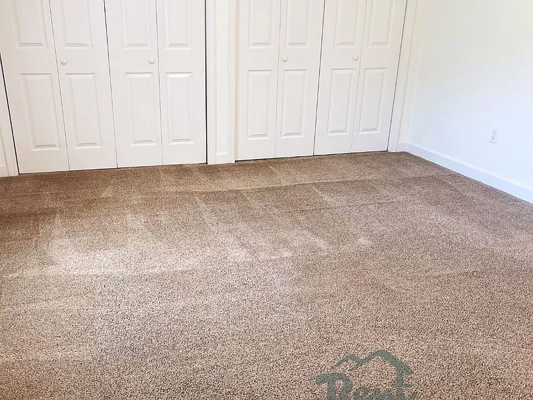 25 Meredith Dr #25 — Photo 9